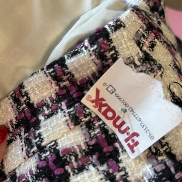 Maison d’Amelie tweed mini skirt faux pearl front pocket NWT size 4 - Picture 8 of 10